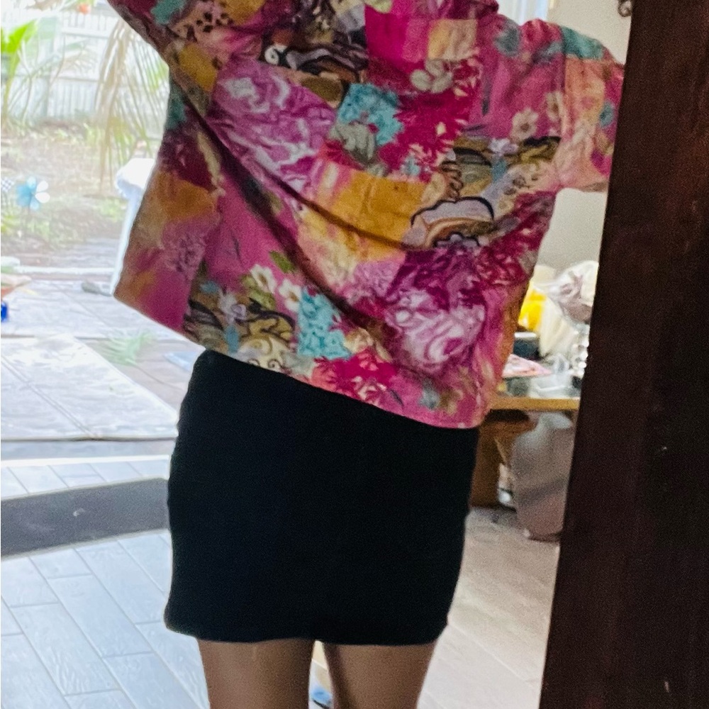 Pink Floral Patchwork Jacket Like New! - image 2